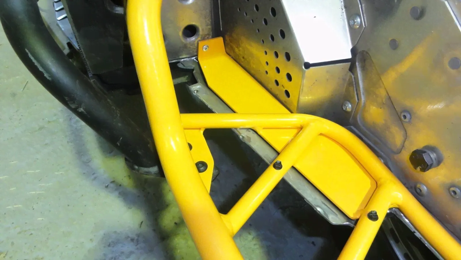 Подножки BRP SKI-DOO TUNDRA SKANDIC (платформа Rev XU 2012-*)-0