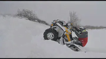 КВАДРО СНЕГОМЕС !  BRP XMR 650 ЕЛЕ ВЫЕХАЛ ИЗ СНЕЖНОГО ОВРАГА , А ВОСЬМИСОТКА НЕ СМОГЛА !