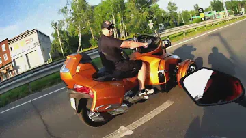 BRP CAN-AM Spyder против KAWASAKI. Трицикл или мотоцикл. Кинул вызов! Что это?