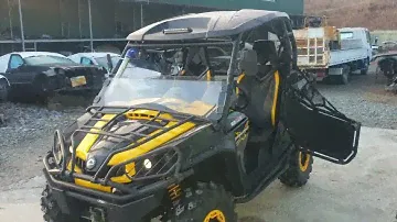 Продам багги BRP Can-Am Commander 2011 год