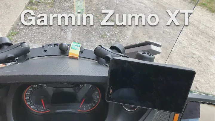 Can Am Spyder RT への Garmin Zumo XT のインストール